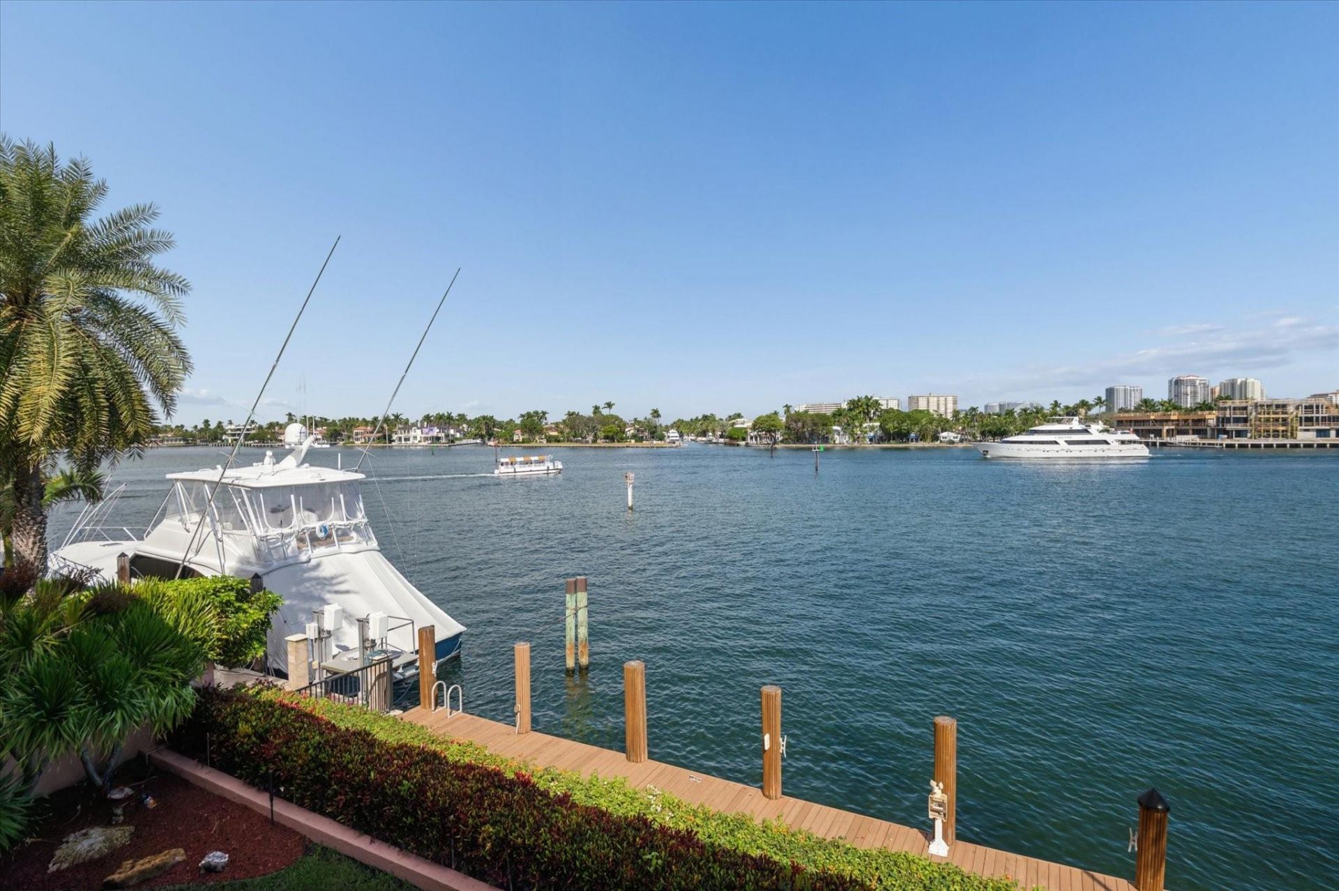 5 Isla Bahia Drive, Fort Lauderdale, FL 33316 Photo