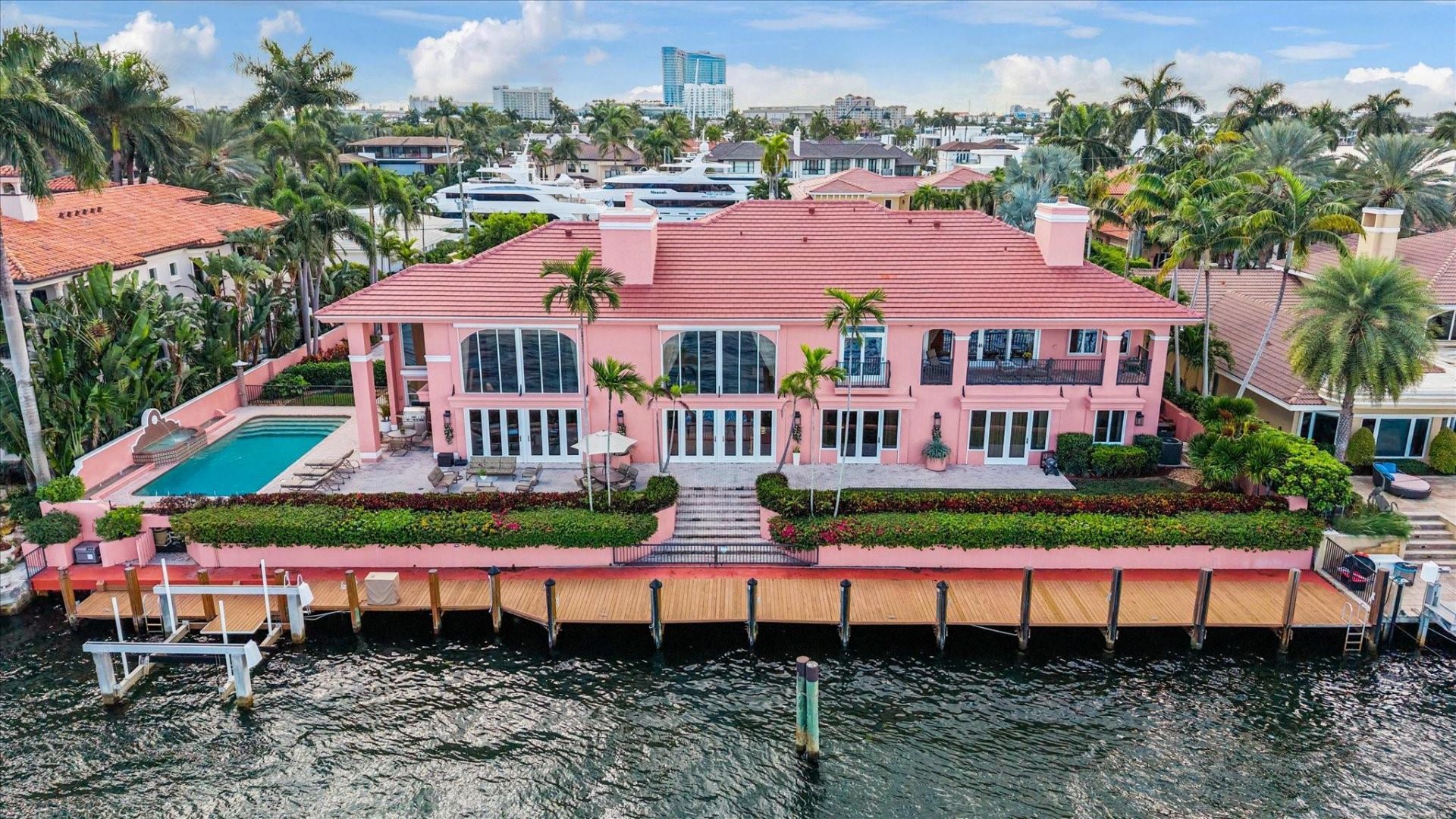 5 Isla Bahia Drive, Fort Lauderdale, FL 33316 Photo