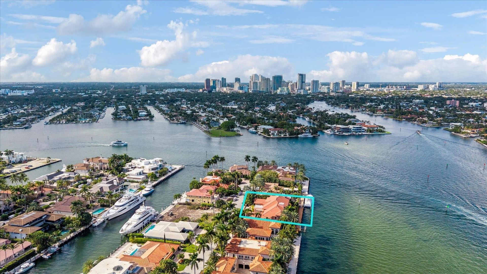 5 Isla Bahia Drive, Fort Lauderdale, FL 33316 Photo