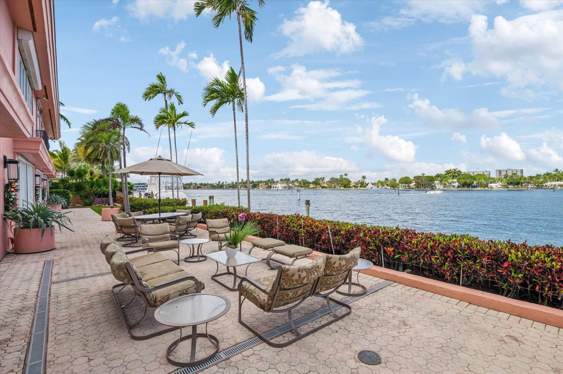 5 Isla Bahia Drive, Fort Lauderdale, FL 33316 Photo