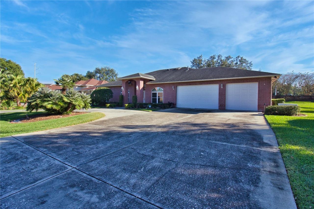 5115 Deeson Pointe Court, Lakeland, FL 33805 Photo