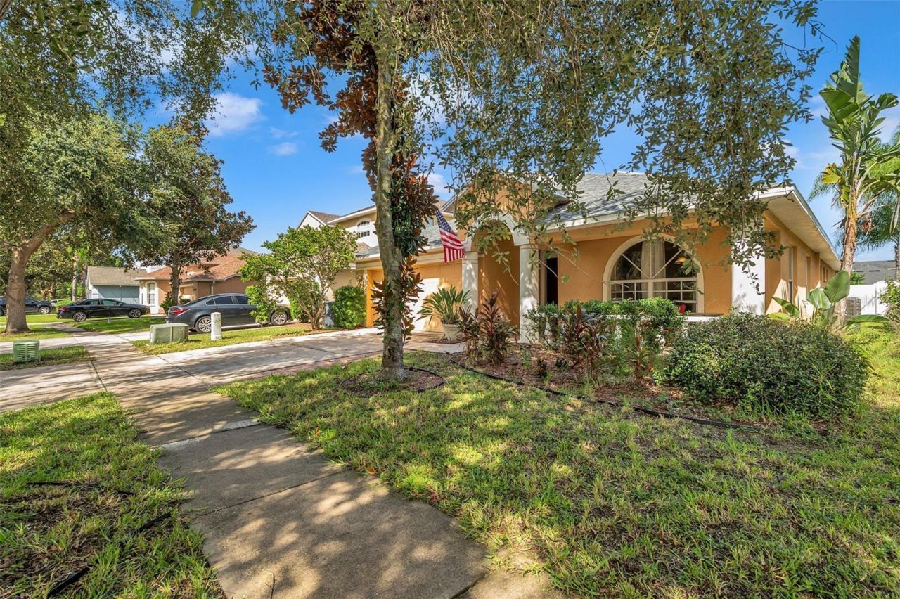 12308 Adventure Drive, Riverview, FL 33579 Photo