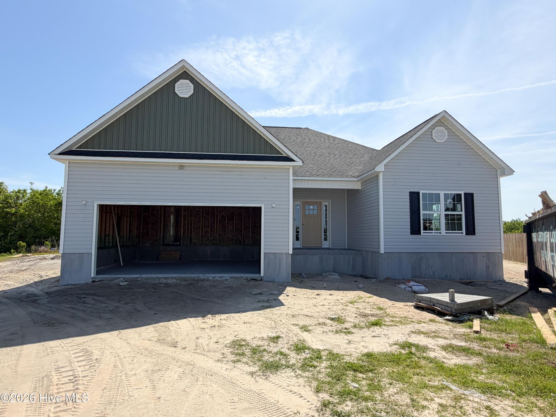 716 Puppy Drum Lane, Maysville, NC 28555 Main Photo
