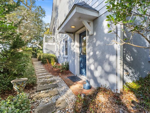 460 N Anderson Boulevard, Topsail Beach, NC 28445