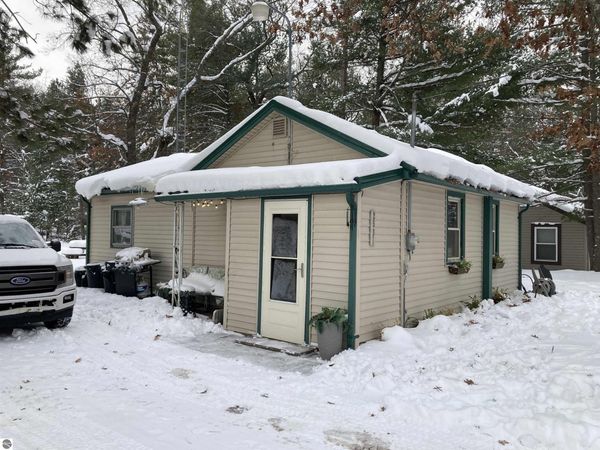 2531 Monroe Street, West Branch, MI 48661