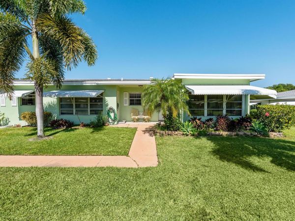 201 Bayview Avenue, Unit D, Boynton Beach, FL 33435