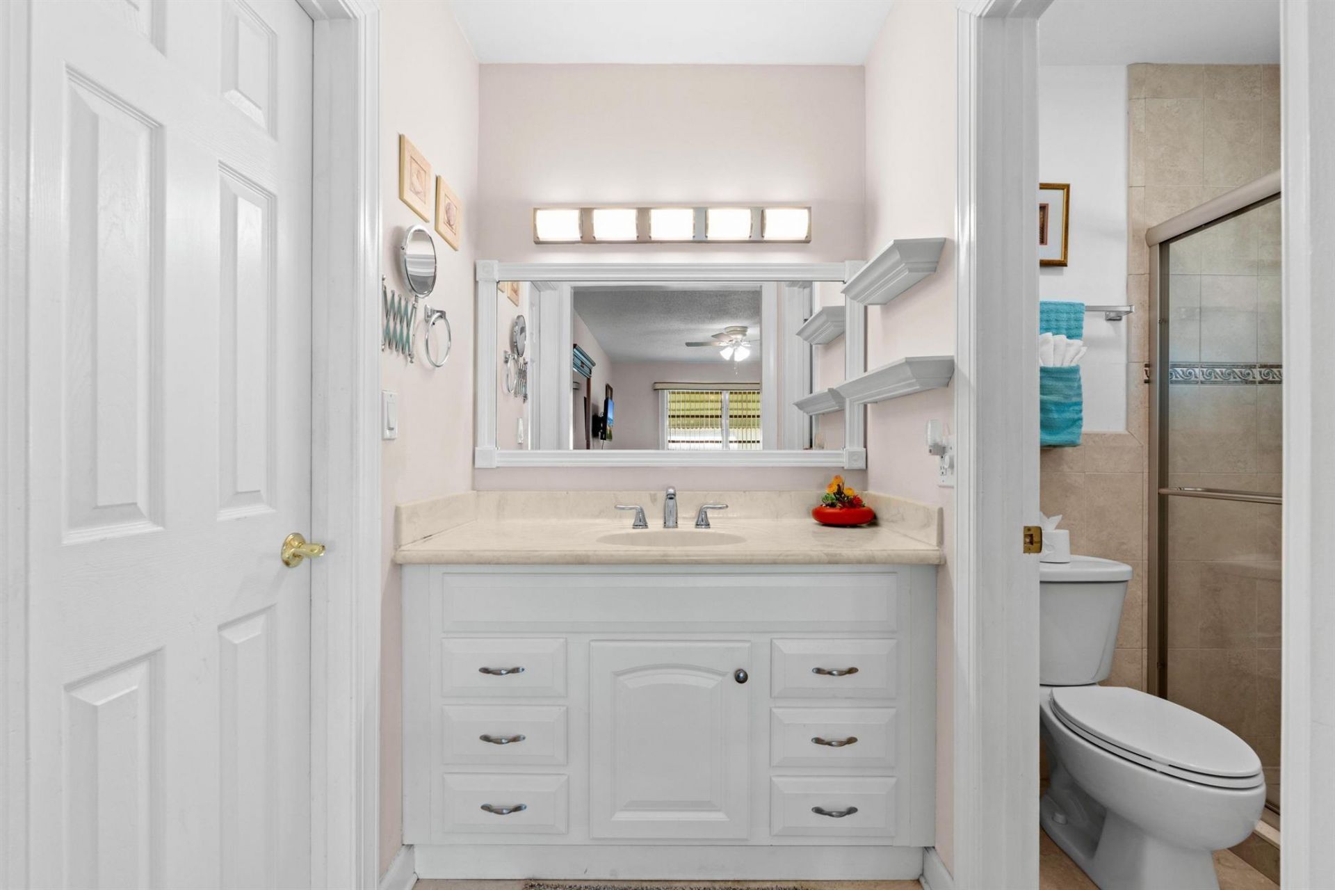 201 Bayview Avenue, Unit D, Boynton Beach, FL 33435 Photo