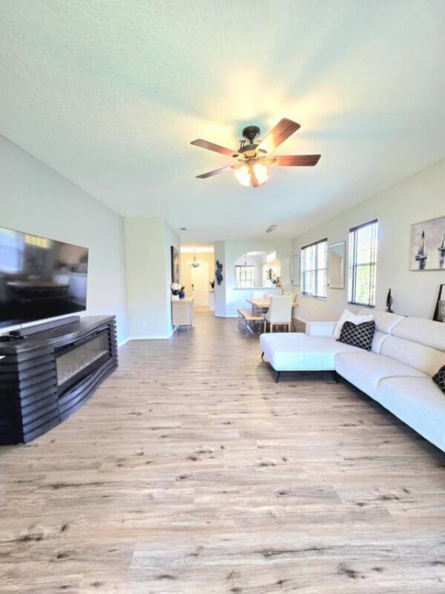 9658 SW Lindale Trace Boulevard, Port Saint Lucie, FL 34987 Photo