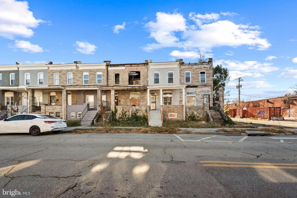 2419 Baker Street, Baltimore, MD 21216 Main Photo