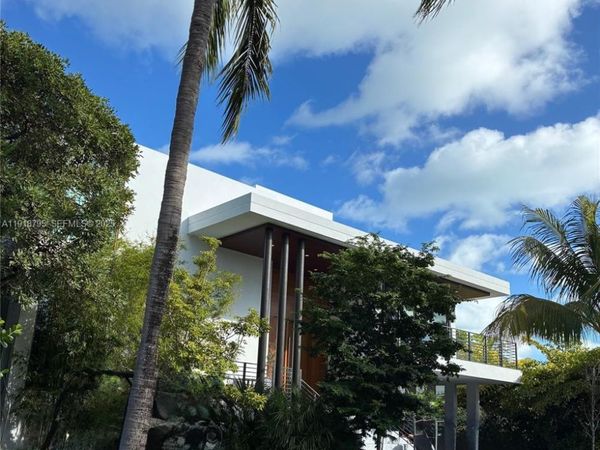 Key Biscayne, FL 33149