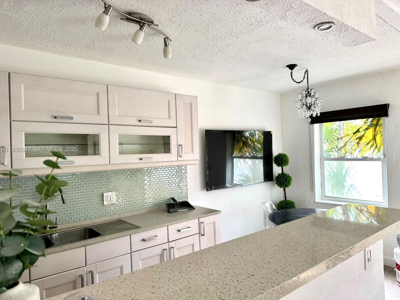 1001 7th St, Unit 104, Miami Beach, FL 33139 Photo