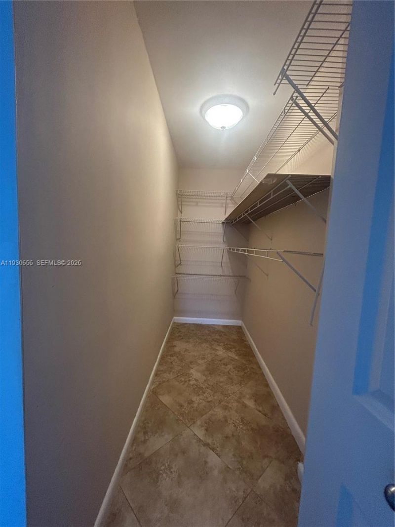 251 174th St, Unit 418, Sunny Isles Beach, FL 33160 Photo