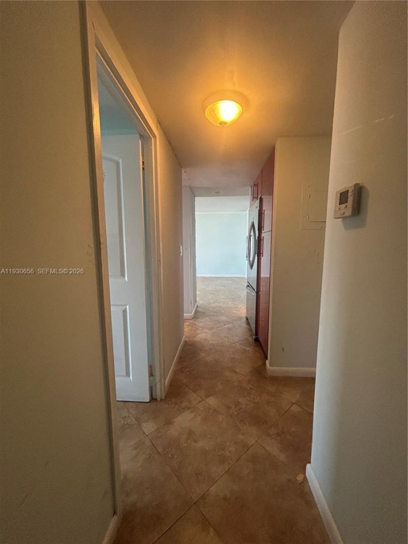 251 174th St, Unit 418, Sunny Isles Beach, FL 33160 Photo