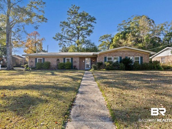 324 Hadrian Street, Mobile, AL 36606