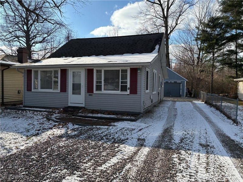 656 Hazelwood Drive, Vermilion, OH 44089 Photo 3