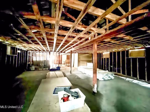 511 Division Street, Biloxi, MS 39530