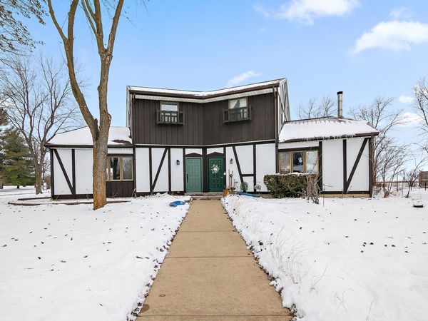 101 Sun Street, Unit A, Stelle, IL 60919