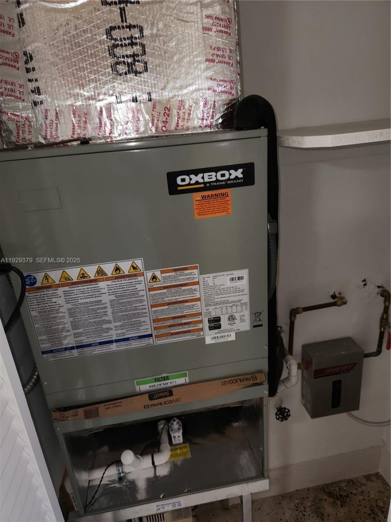 2725 SW 25th St, Unit 4, Miami, FL 33133 Photo