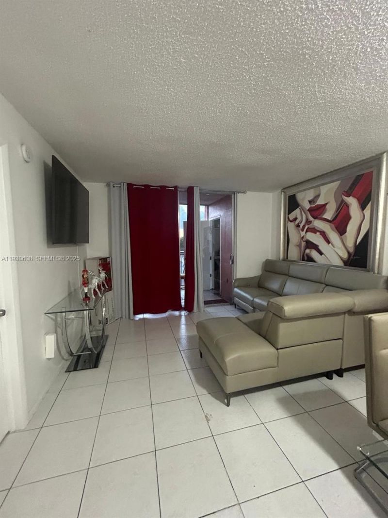 19771 SW 114th Ave, Unit 329, Miami, FL 33157 Photo