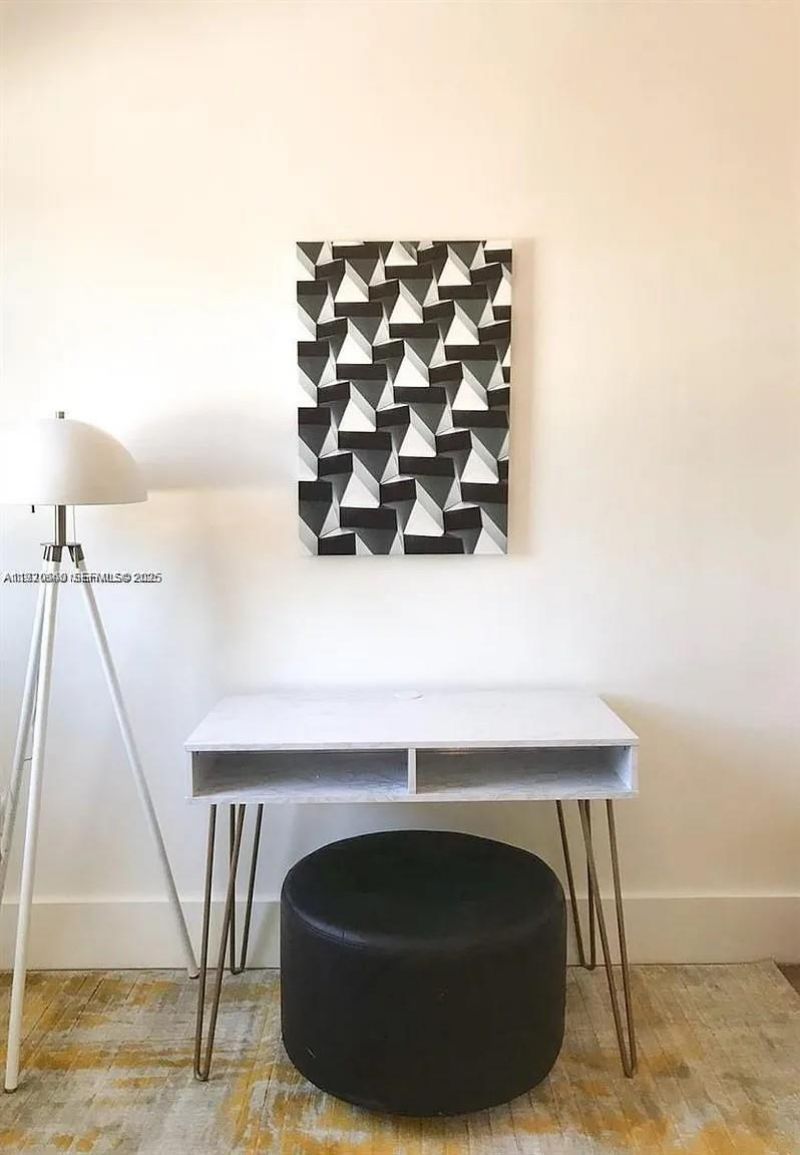 1611 Michigan Ave , Unit 21, Miami Beach, FL 33139 Photo