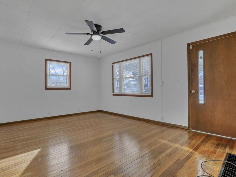 408 Derrer Road, Columbus, OH 43204 Photo 11