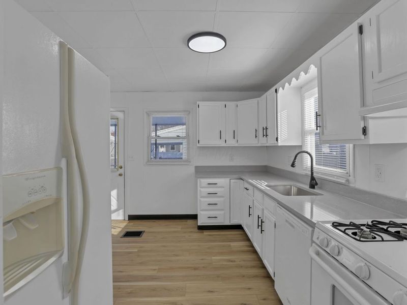 408 Derrer Road, Columbus, OH 43204 Photo 12