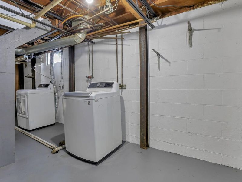 408 Derrer Road, Columbus, OH 43204 Photo 27