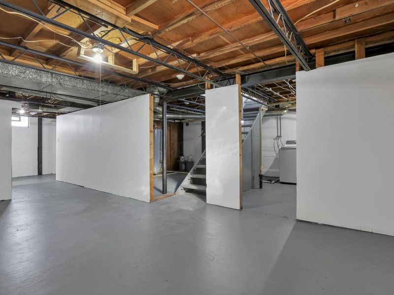 408 Derrer Road, Columbus, OH 43204 Photo 29