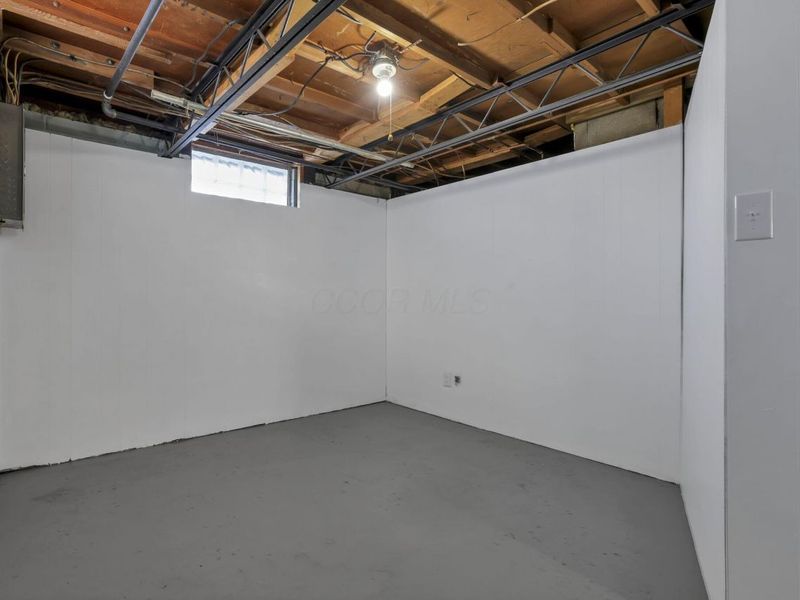 408 Derrer Road, Columbus, OH 43204 Photo 34