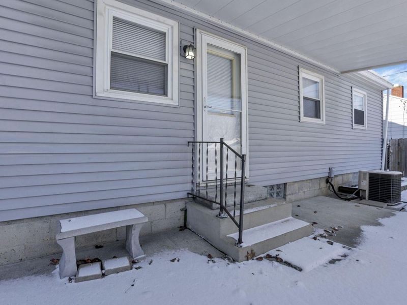 408 Derrer Road, Columbus, OH 43204 Photo 38