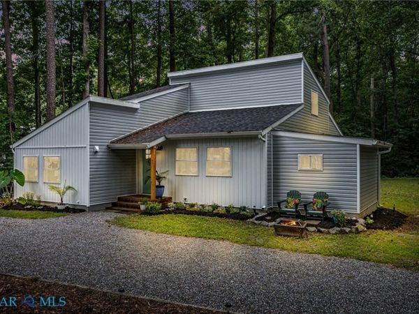 55 Pine Circle, Irvington, VA 22480