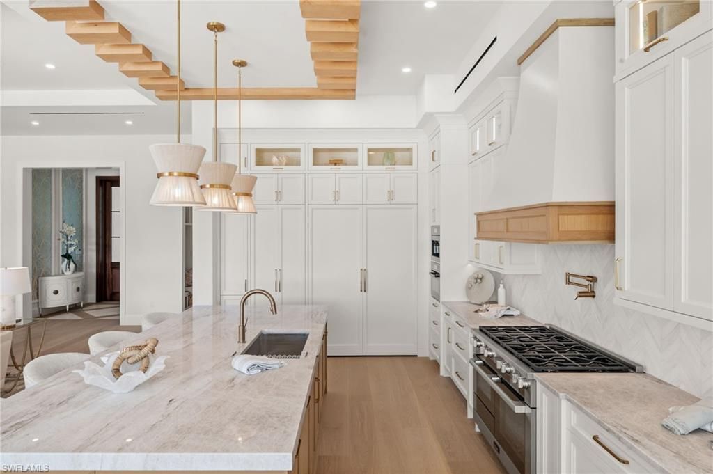 809 Wedge Dr, Naples, FL 34103 Photo