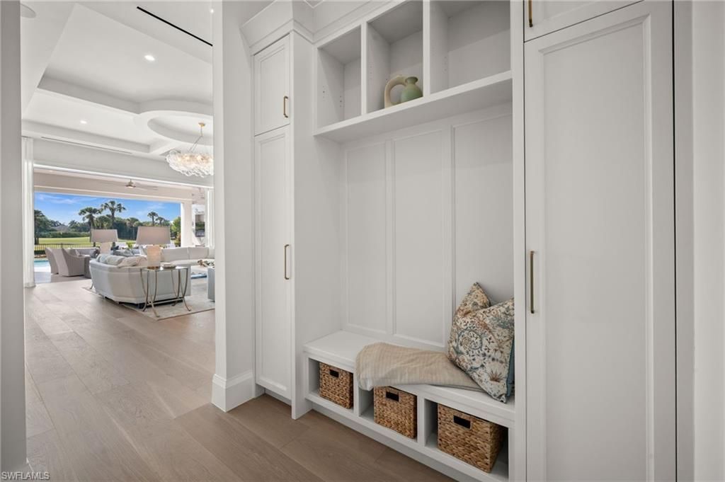 809 Wedge Dr, Naples, FL 34103 Photo