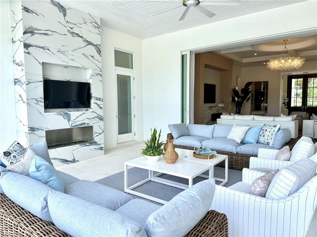 809 Wedge Dr, Naples, FL 34103 Photo