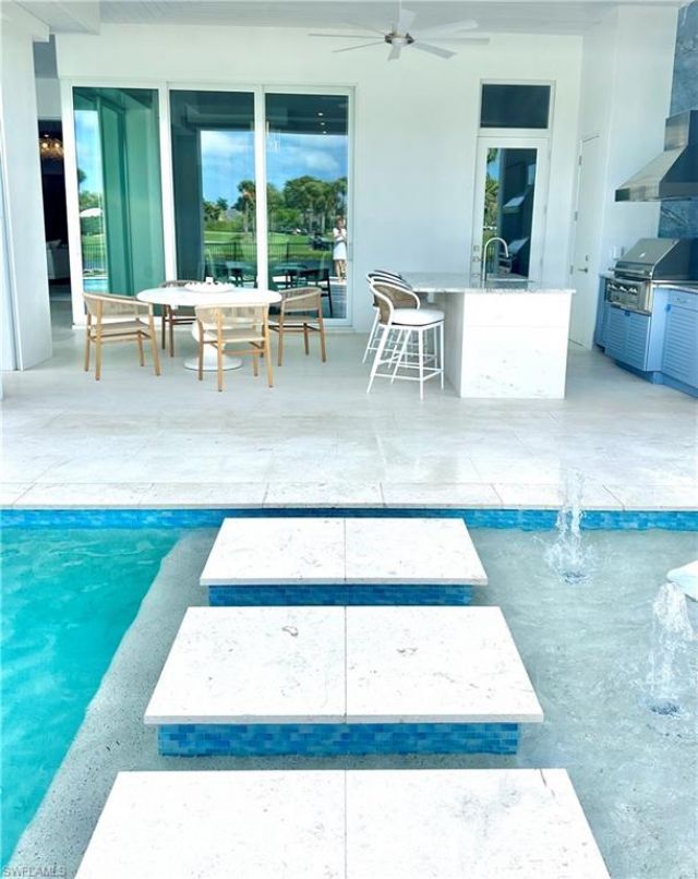 809 Wedge Dr, Naples, FL 34103 Photo