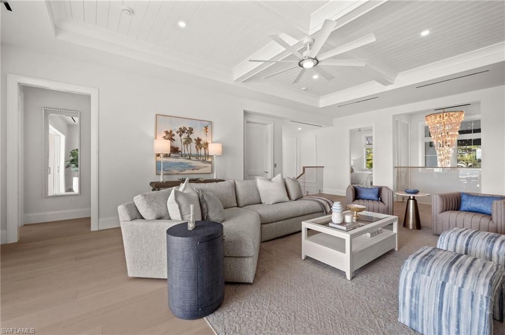 809 Wedge Dr, Naples, FL 34103 Photo