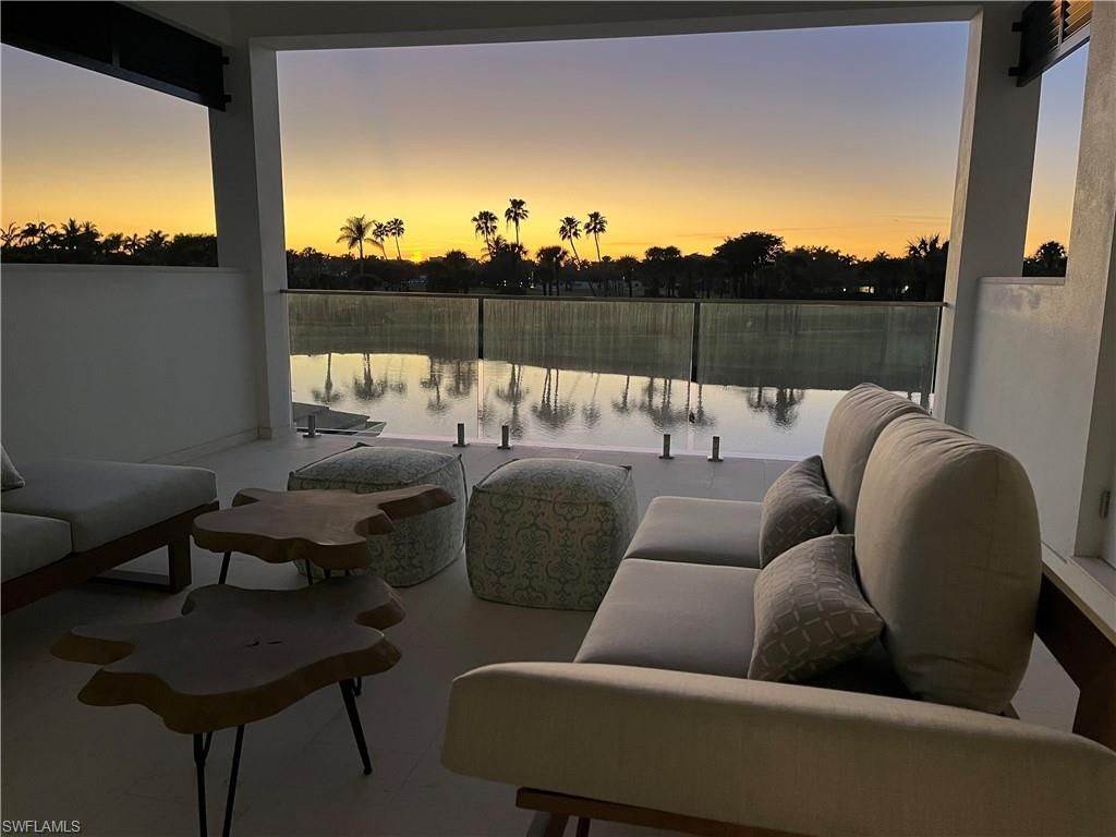 809 Wedge Dr, Naples, FL 34103 Photo