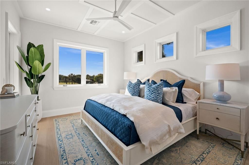 809 Wedge Dr, Naples, FL 34103 Photo