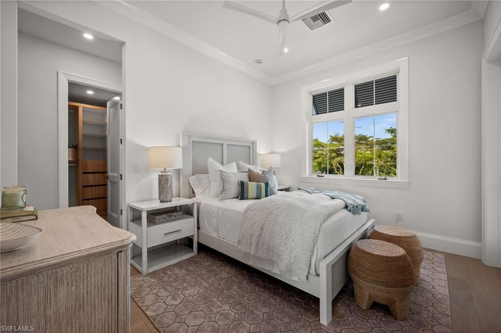 809 Wedge Dr, Naples, FL 34103 Photo