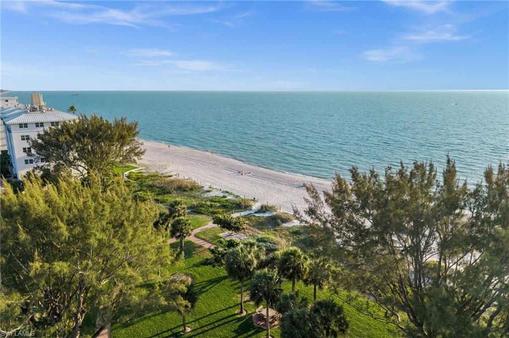 809 Wedge Dr, Naples, FL 34103 Photo