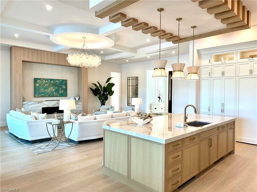 809 Wedge Dr, Naples, FL 34103 Photo