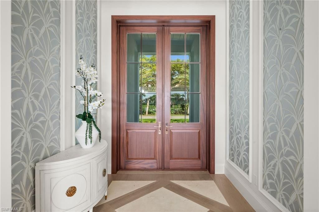 809 Wedge Dr, Naples, FL 34103 Photo