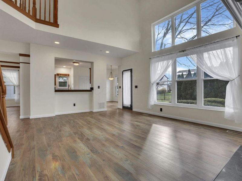 7352 Old Creek Lane, Canal Winchester, OH 43110 Photo 18