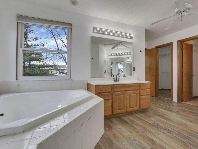 7352 Old Creek Lane, Canal Winchester, OH 43110 Photo 42