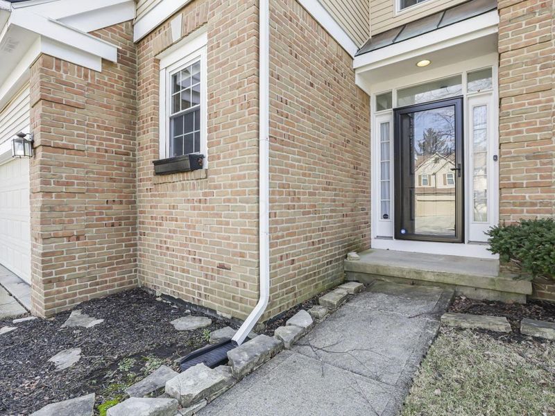 7352 Old Creek Lane, Canal Winchester, OH 43110 Photo 8