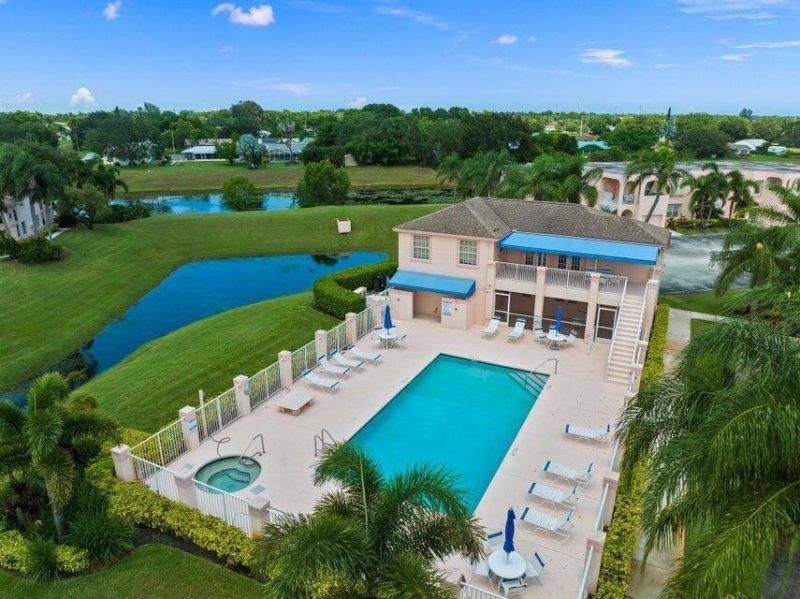 2087 SE Wild Meadow Circle, Port Saint Lucie, FL 34952 Photo