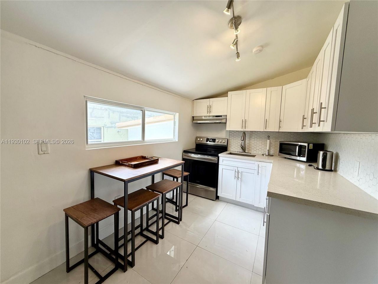 684 NE 83rd Ter, Miami, FL 33138 Photo