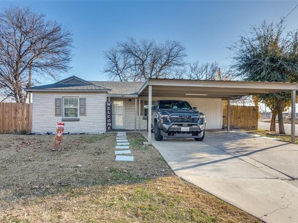 9225 N Dodson Drive, White Settlement, TX 76108