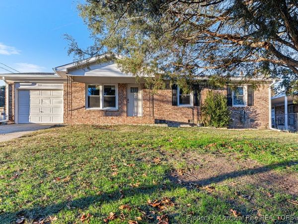 922 Rancho Drive, Fayetteville, NC 28303