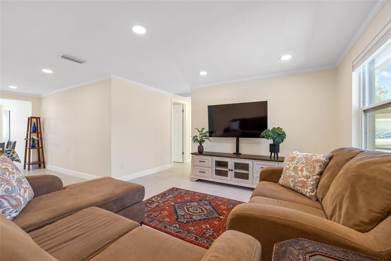 9203 51st Street N, Pinellas Park, FL 33782 Photo